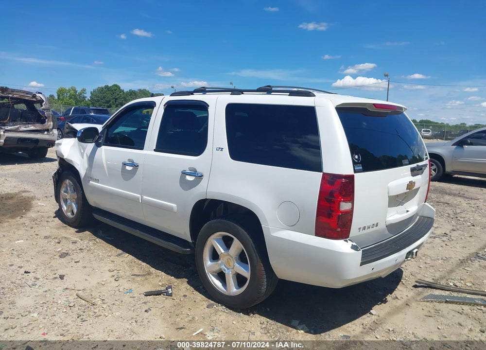 2007 CHEVROLET TAHOE LTZ VIN: 1GNFC13J67R201054