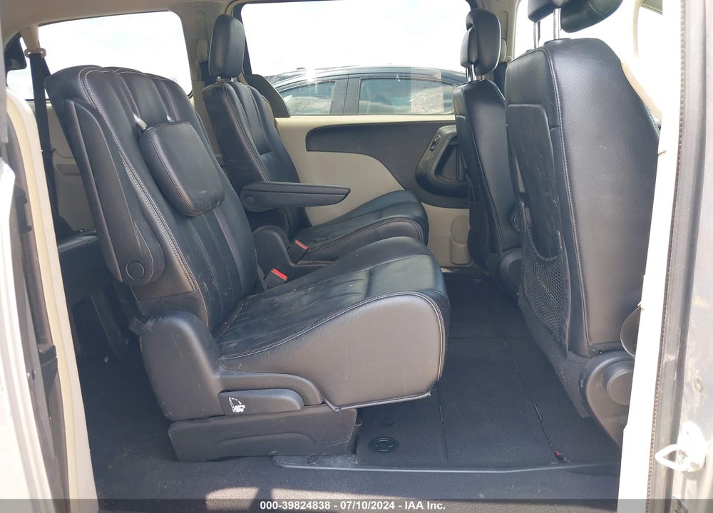 2014 CHRYSLER TOWN & COUNTRY TOURING VIN: 2C4RC1BG7ER343111