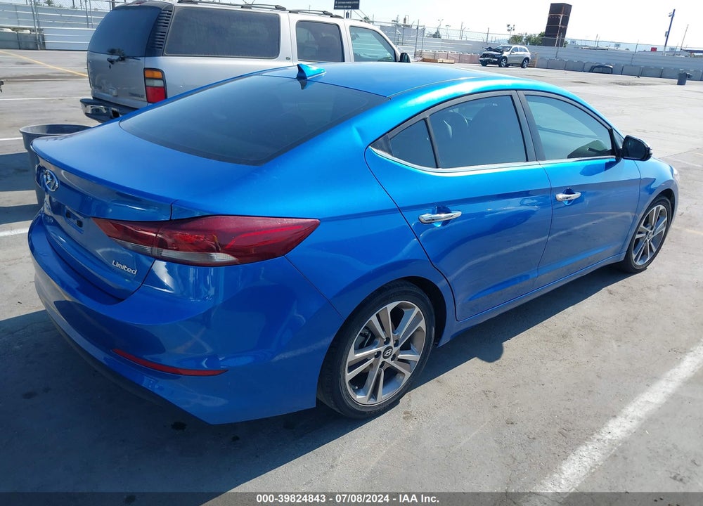 2017 HYUNDAI ELANTRA LIMITED VIN: 5NPD84LF0HH017445