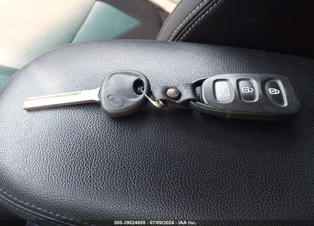2016 KIA SOUL VIN: KNDJN2A29G7326219