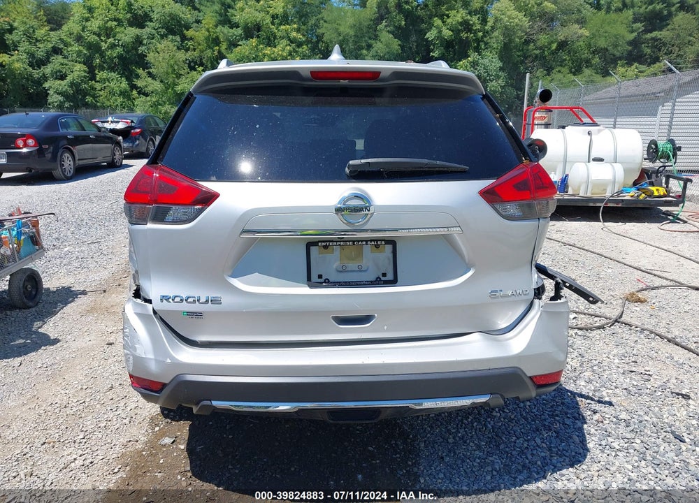 2018 NISSAN ROGUE SL VIN: JN8AT2MV0JW318152
