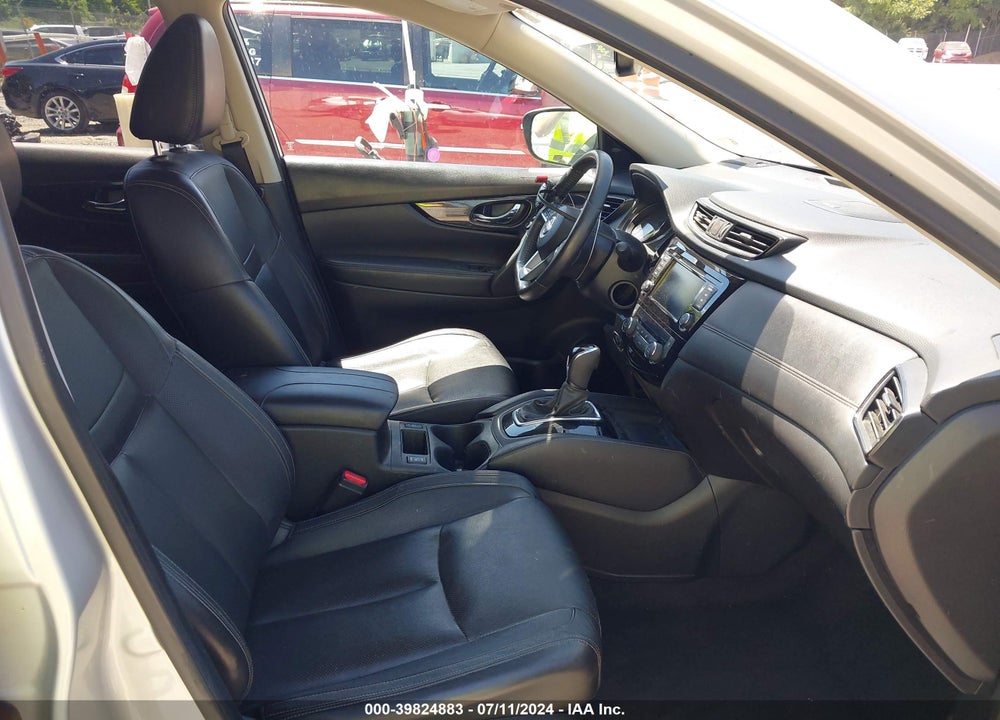 2018 NISSAN ROGUE SL VIN: JN8AT2MV0JW318152