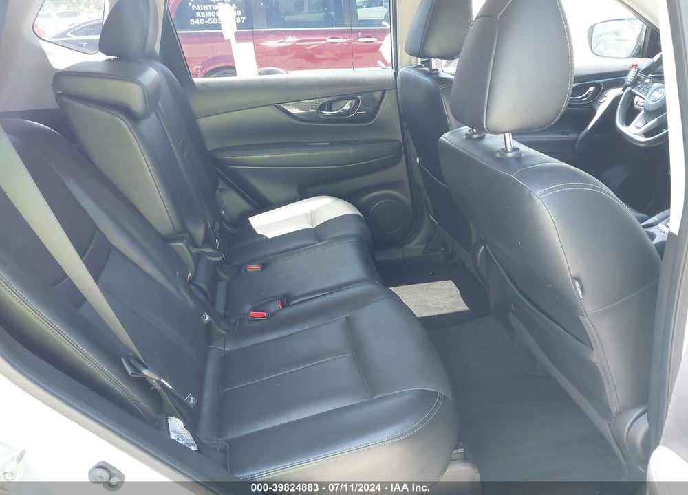 2018 NISSAN ROGUE SL VIN: JN8AT2MV0JW318152