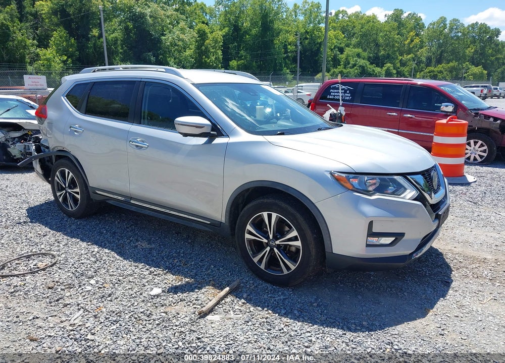 2018 NISSAN ROGUE SL VIN: JN8AT2MV0JW318152