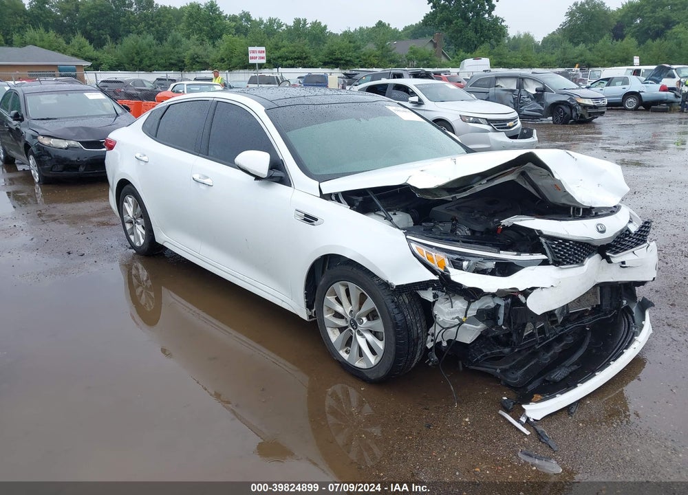 2018 KIA OPTIMA EX VIN: 5XXGU4L32JG246192
