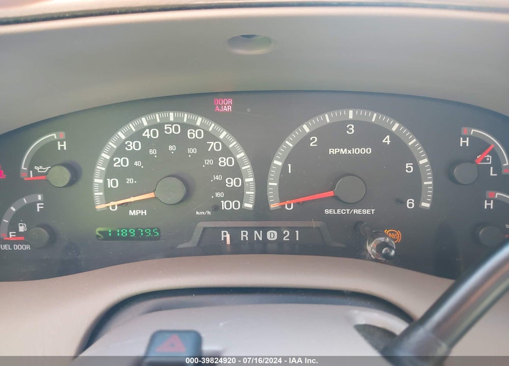 2002 FORD F-150 LARIAT/XL/XLT VIN: 2FTRX17W92CA38437