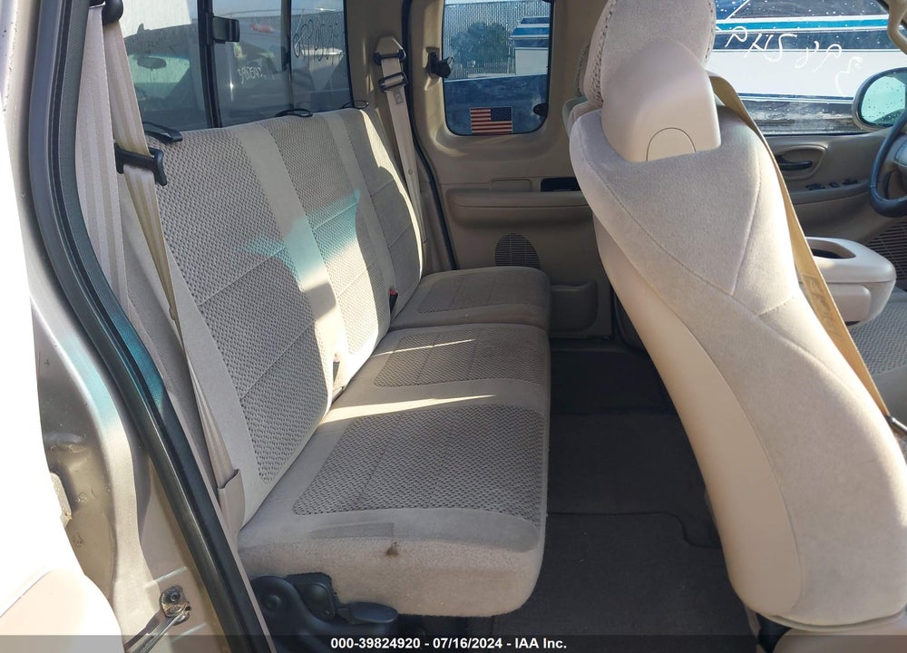 2002 FORD F-150 LARIAT/XL/XLT VIN: 2FTRX17W92CA38437