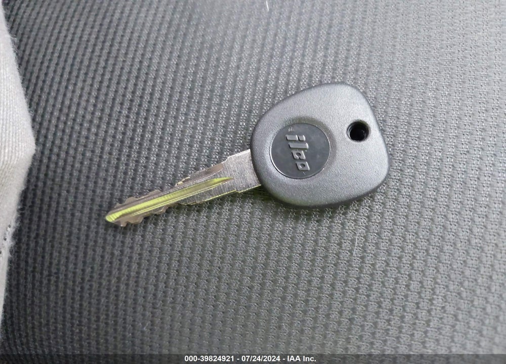 2011 CHEVROLET HHR LT VIN: 3GNBABFU5BS557291