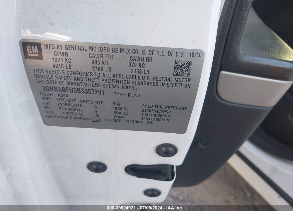 2011 CHEVROLET HHR LT VIN: 3GNBABFU5BS557291