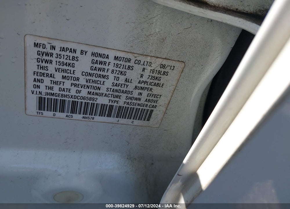 2013 HONDA FIT SPORT VIN: JHMGE8H5XDC065892