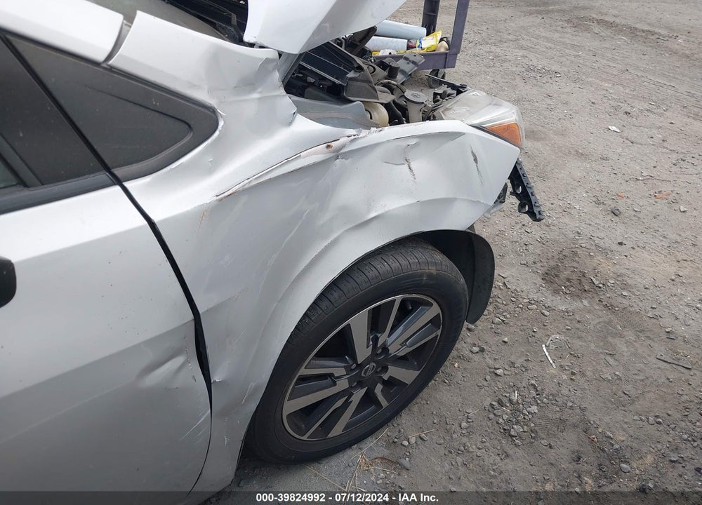 2020 NISSAN VERSA SV XTRONIC CVT VIN: 3N1CN8EV6LL874980