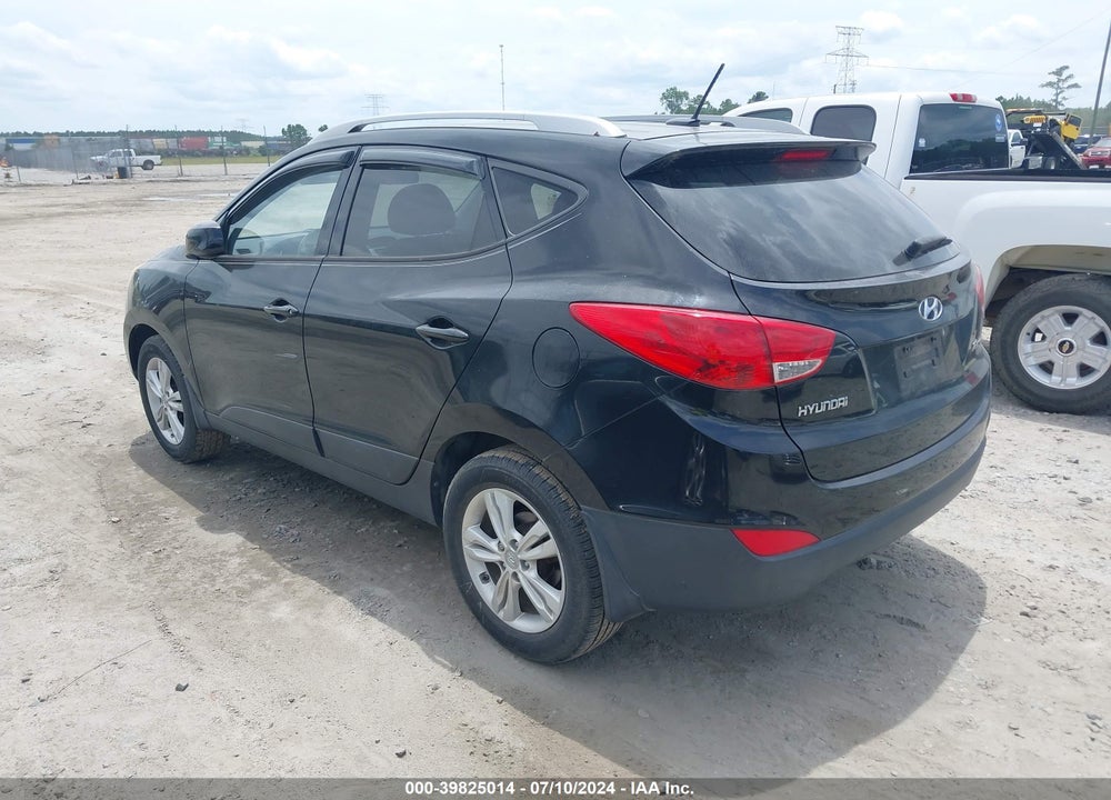 2011 HYUNDAI TUCSON GLS VIN: KM8JU3AC5BU291685