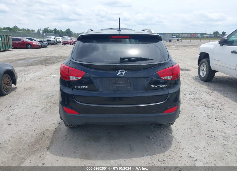 2011 HYUNDAI TUCSON GLS VIN: KM8JU3AC5BU291685