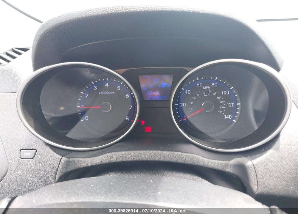 2011 HYUNDAI TUCSON GLS VIN: KM8JU3AC5BU291685