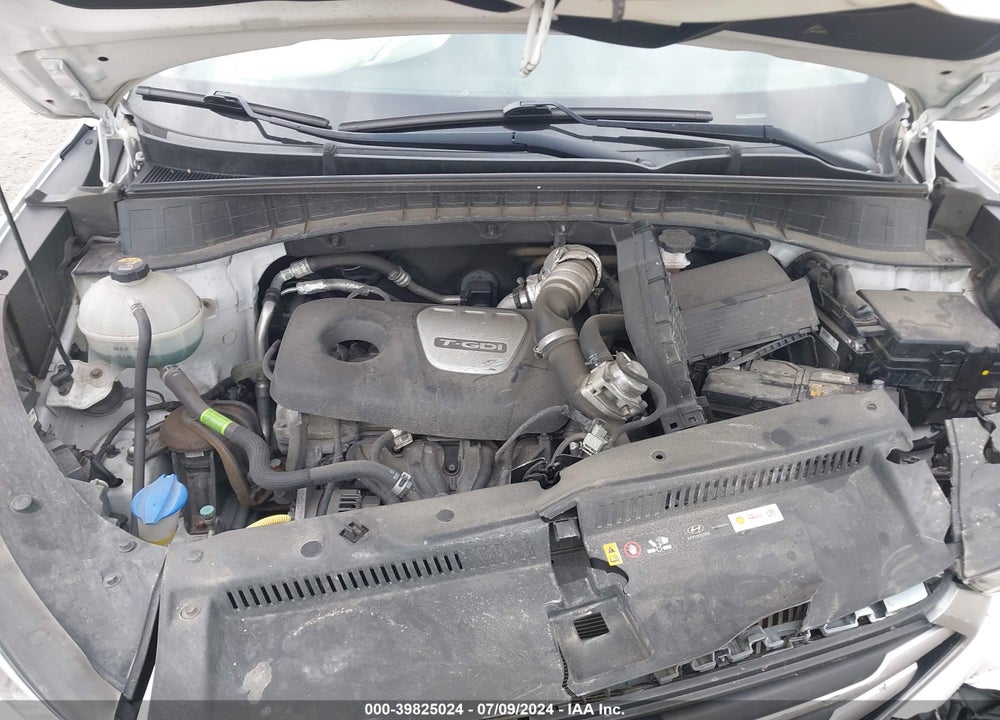 2018 HYUNDAI TUCSON VALUE VIN: KM8J3CA22JU731905