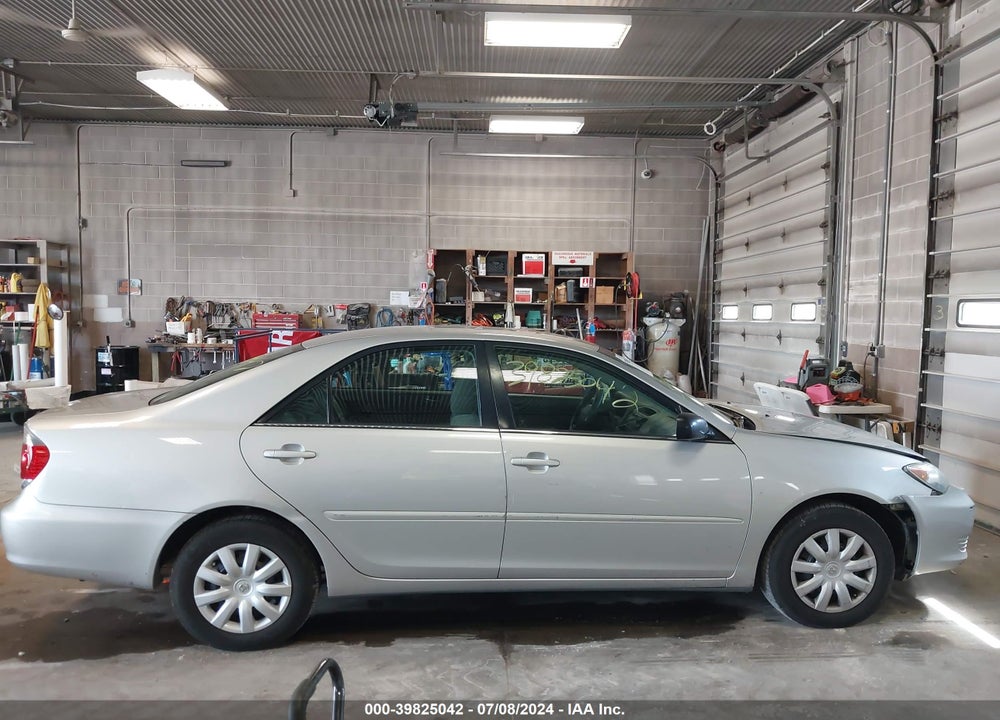 2005 TOYOTA CAMRY LE VIN: 4T1BE32K75U571734