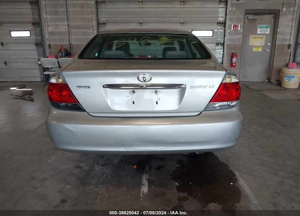 2005 TOYOTA CAMRY LE VIN: 4T1BE32K75U571734