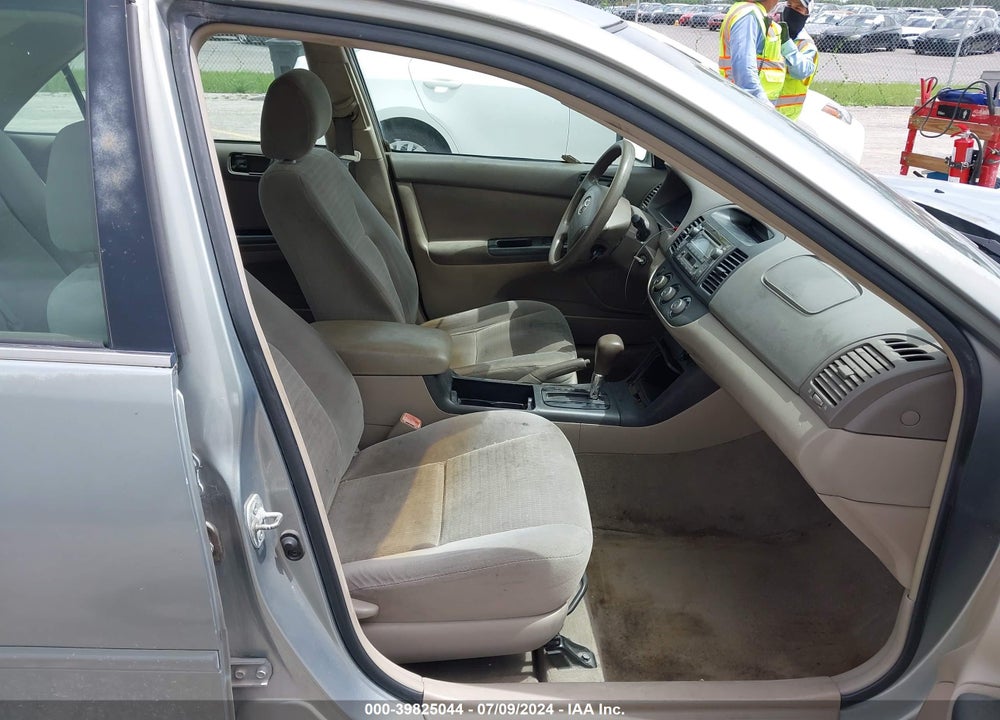 2005 TOYOTA CAMRY LE VIN: 4T1BE32K25U615669