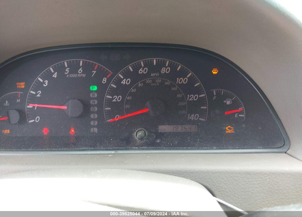 2005 TOYOTA CAMRY LE VIN: 4T1BE32K25U615669