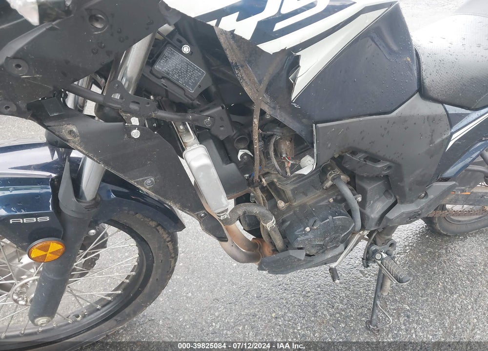 2022 KAWASAKI KLE300 C VIN: JKALE8C17NDA13925
