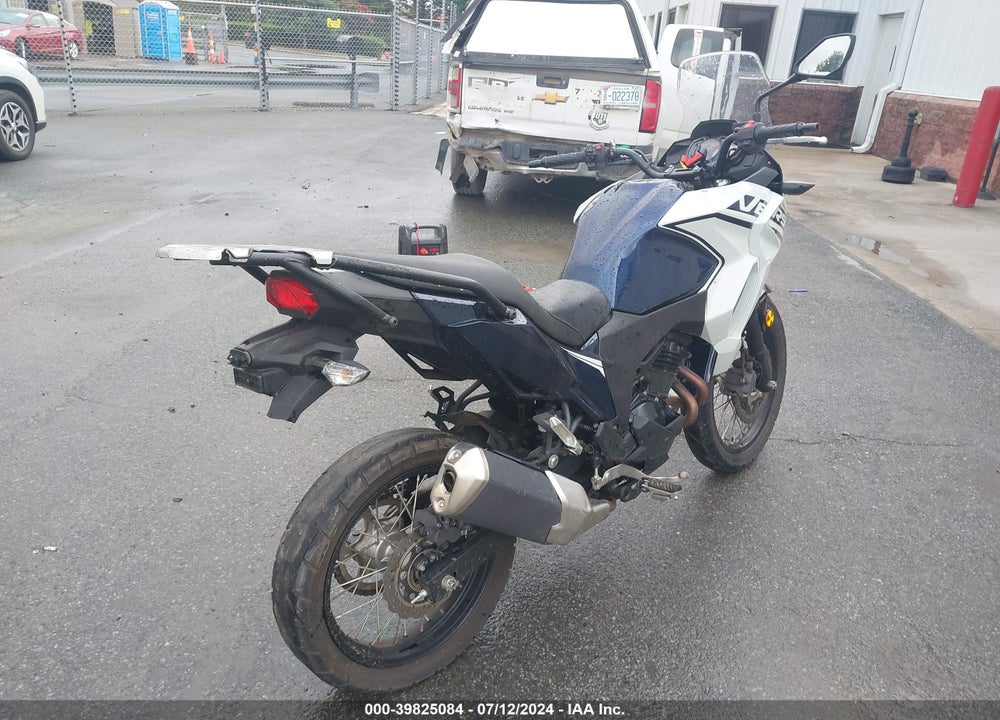 2022 KAWASAKI KLE300 C VIN: JKALE8C17NDA13925
