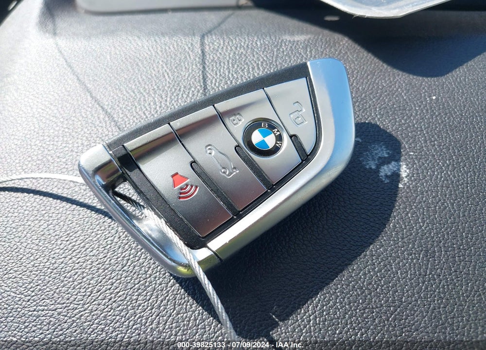 2020 BMW X3 XDRIVE30I VIN: 5UXTY5C02L9C64725