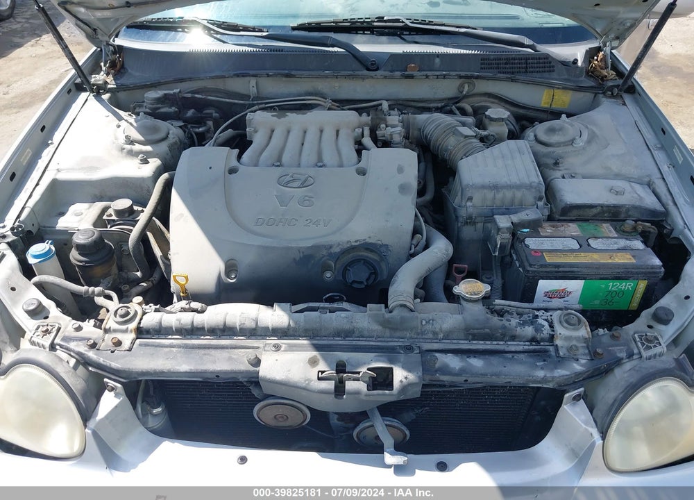 2004 HYUNDAI SONATA GLS/LX VIN: KMHWF35H84A041836