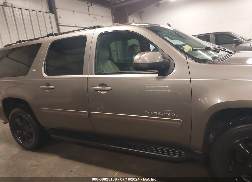 2012 GMC YUKON XL 1500 SLT VIN: 1GKS2KE73CR240149