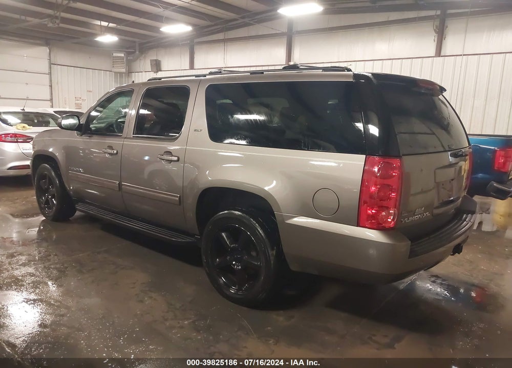 2012 GMC YUKON XL 1500 SLT VIN: 1GKS2KE73CR240149