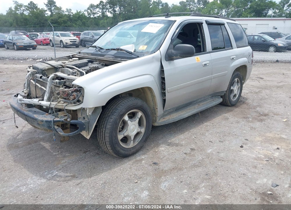 2008 CHEVROLET TRAILBLAZER VIN: 1GNDT13S882193484