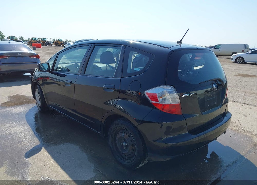 2009 HONDA FIT VIN: JHMGE88229S050578