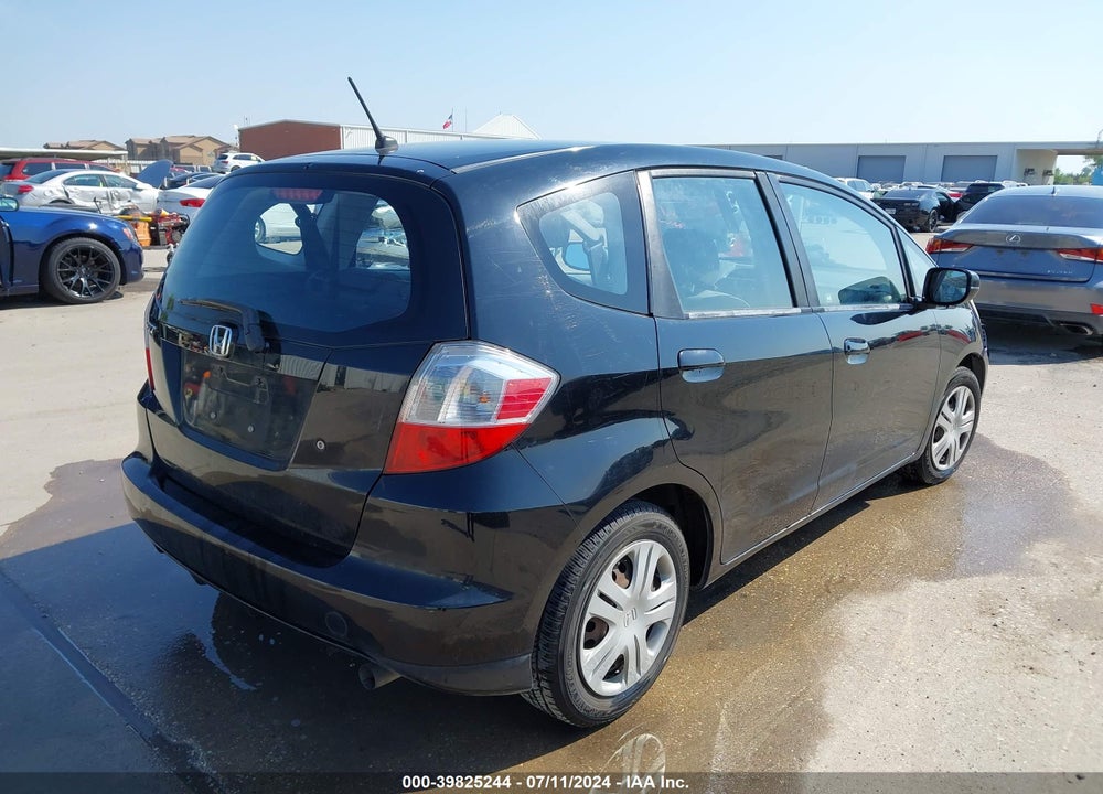 2009 HONDA FIT VIN: JHMGE88229S050578