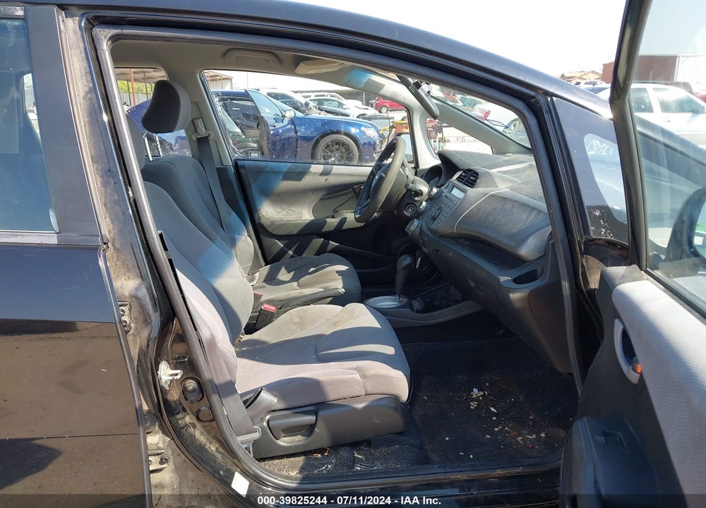 2009 HONDA FIT VIN: JHMGE88229S050578