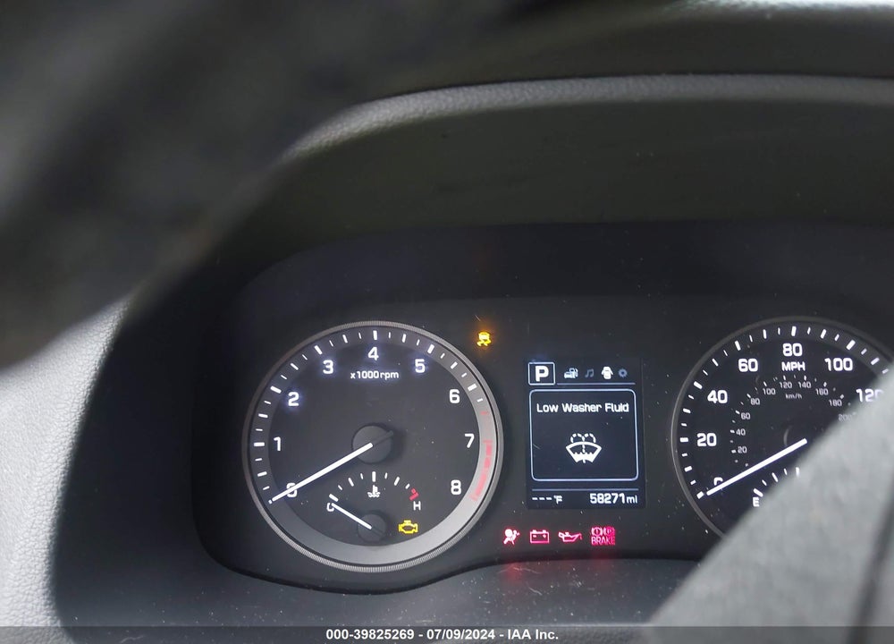 2017 HYUNDAI TUCSON VALUE VIN: KM8J33A22HU559935
