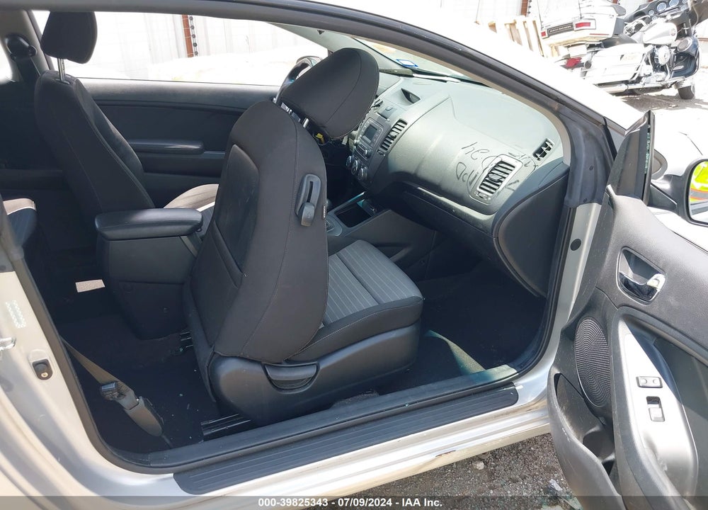 2015 KIA FORTE KOUP EX VIN: KNAFX6A87F5273331