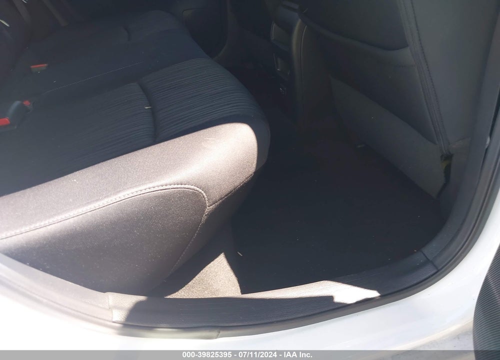 2019 NISSAN SENTRA SV VIN: 3N1AB7AP2KY261449