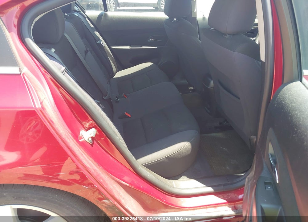 2014 CHEVROLET CRUZE 1LT AUTO VIN: 1G1PC5SB4E7137175