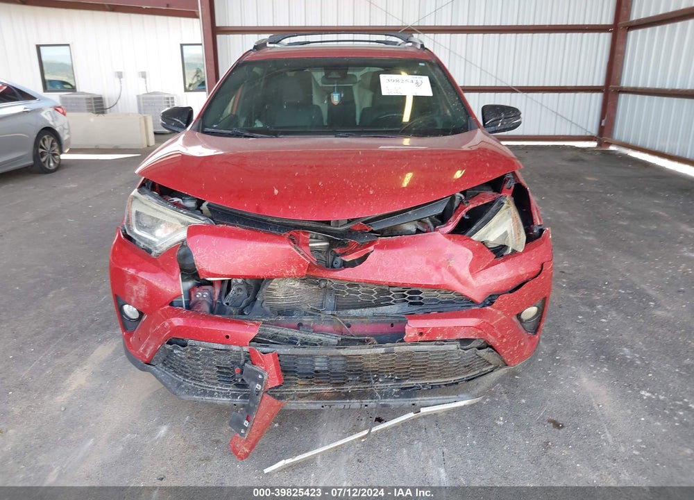 2016 TOYOTA RAV4 SE VIN: JTMJFREV4GJ070603