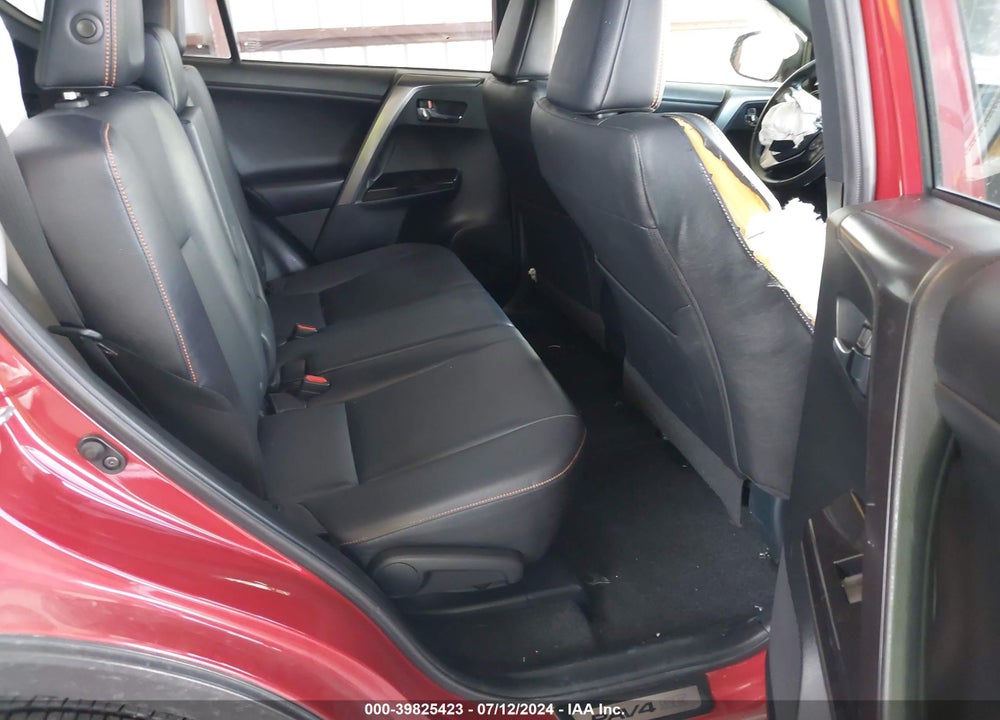 2016 TOYOTA RAV4 SE VIN: JTMJFREV4GJ070603