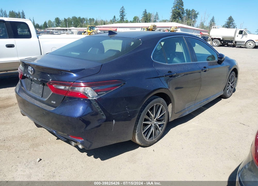 2021 TOYOTA CAMRY SE VIN: 4T1G11AKXMU418786