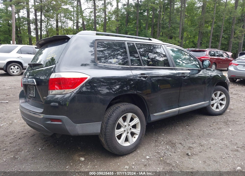 2013 TOYOTA HIGHLANDER SE V6 VIN: 5TDBK3EH7DS277170