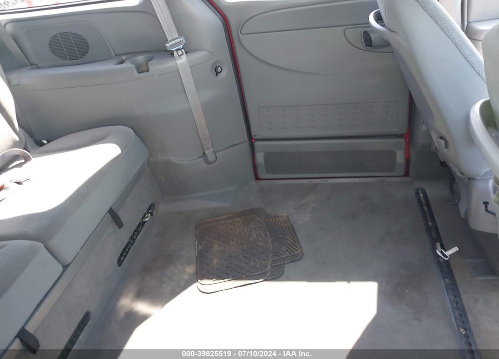2005 CHRYSLER TOWN & COUNTRY TOURING VIN: 2C4GP54L25R534738
