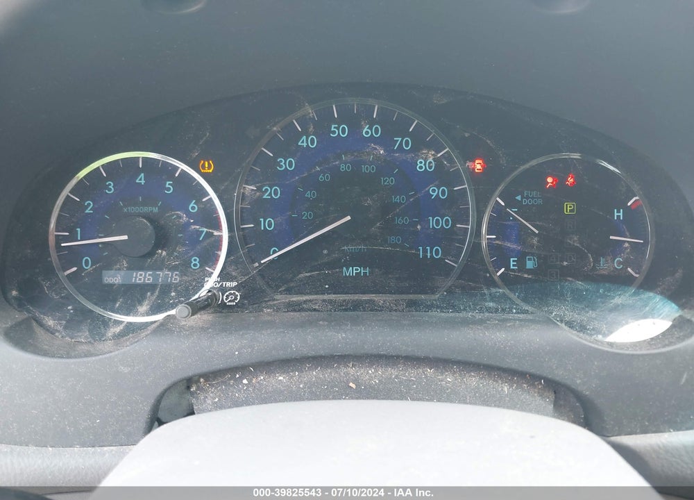 2010 TOYOTA SIENNA XLE VIN: 5TDYK4CC7AS341016