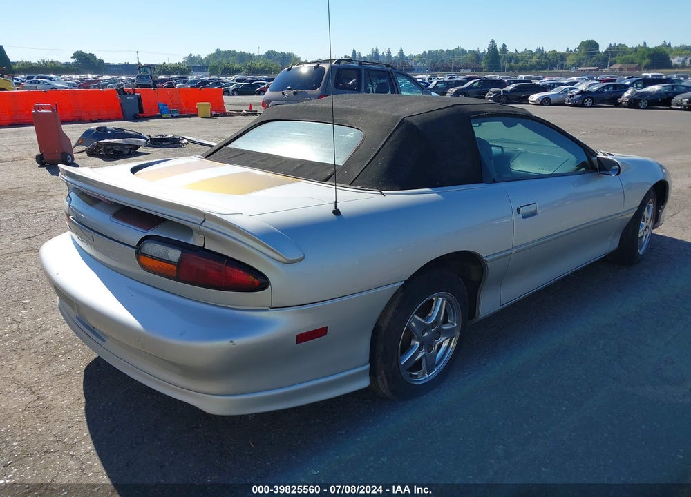 1998 CHEVROLET CAMARO VIN: 2G1FP32K0W2117695