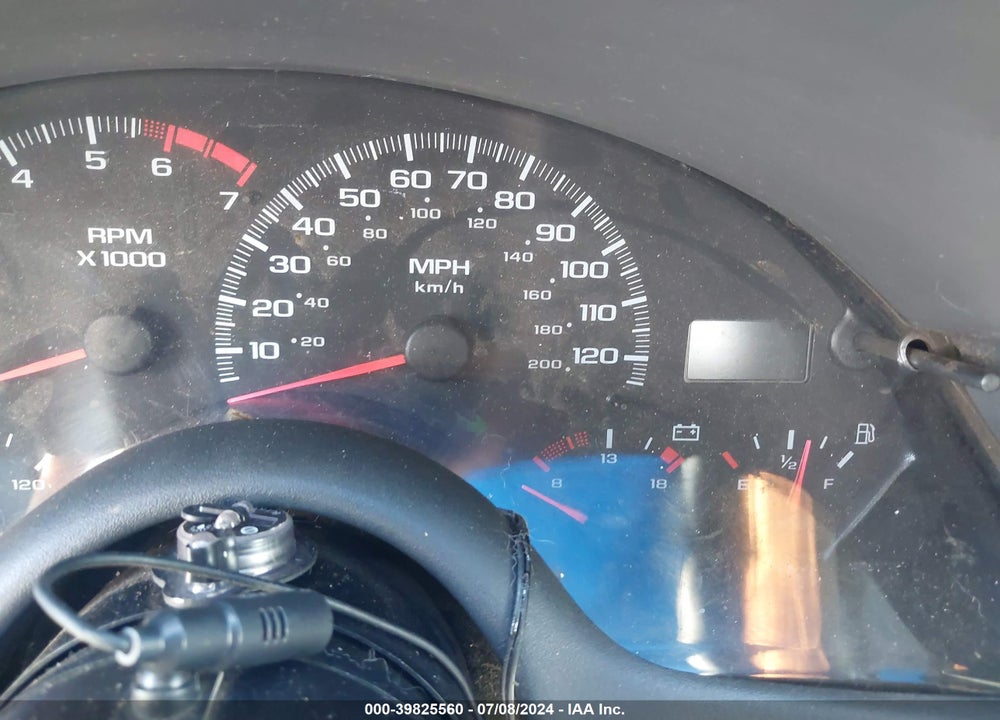 1998 CHEVROLET CAMARO VIN: 2G1FP32K0W2117695