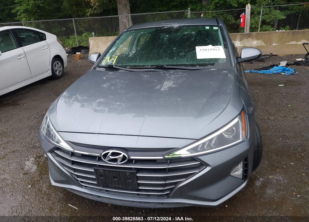 2019 HYUNDAI ELANTRA SE VIN: KMHD74LFXKU882600