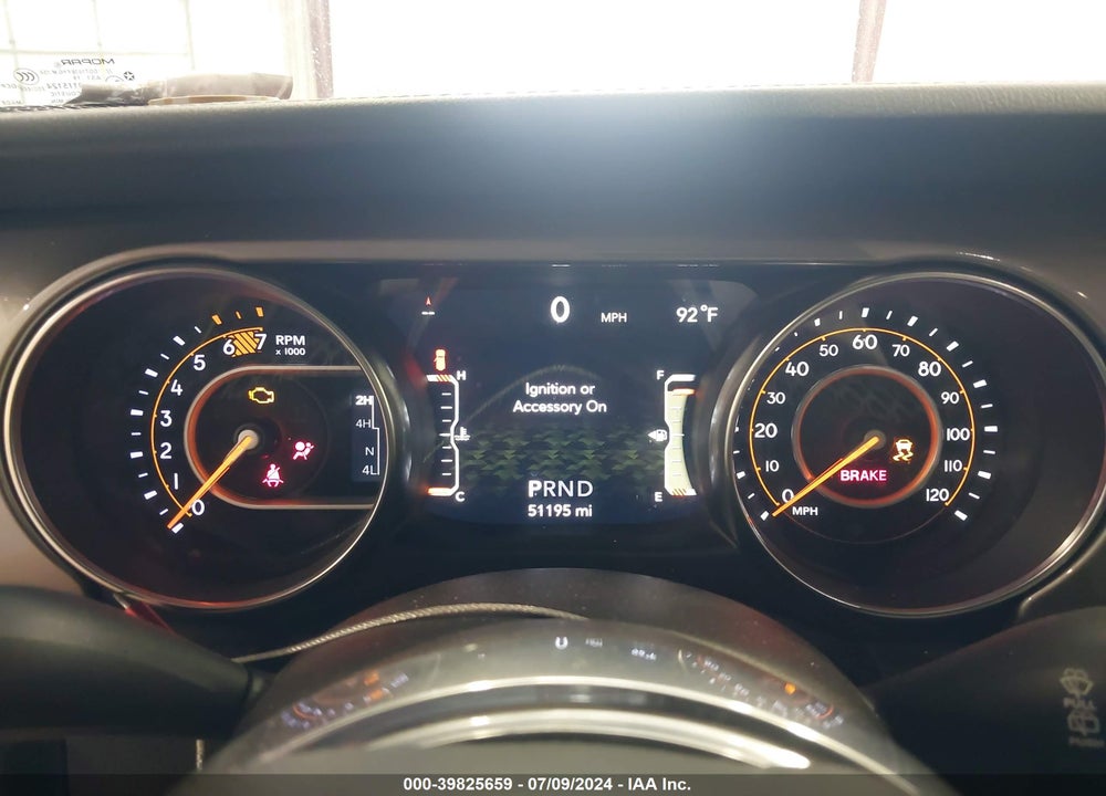 2020 JEEP WRANGLER UNLIMITED SAHARA 4X4 VIN: 1C4HJXEN5LW203674