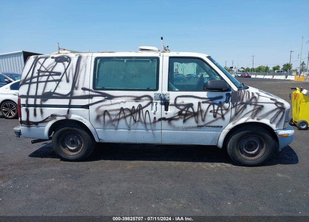 1995 GMC SAFARI XT VIN: 1GDDL19W7SB553608