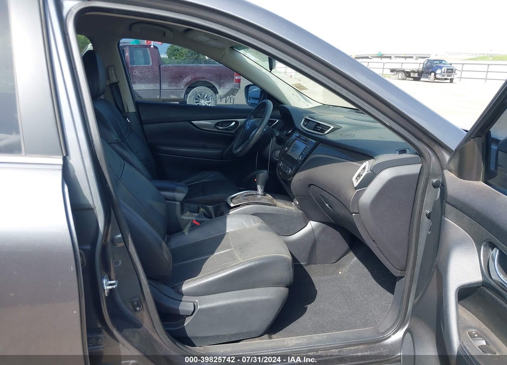2015 NISSAN ROGUE SL VIN: 5N1AT2MT4FC774959