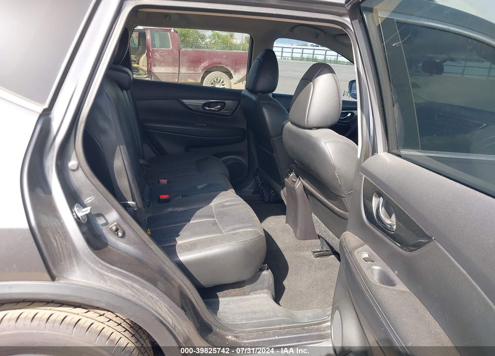 2015 NISSAN ROGUE SL VIN: 5N1AT2MT4FC774959